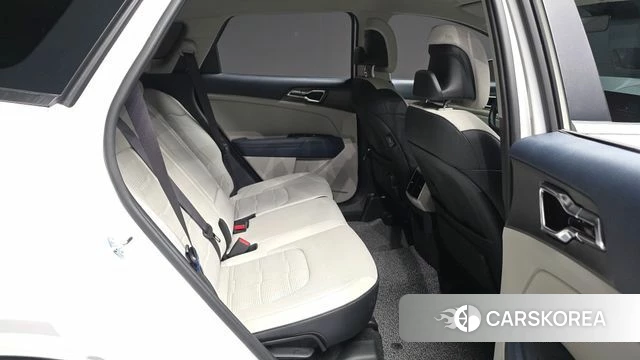 Kia The New Sportage 5th Generation 2025 Белый из Кореи, фото 3