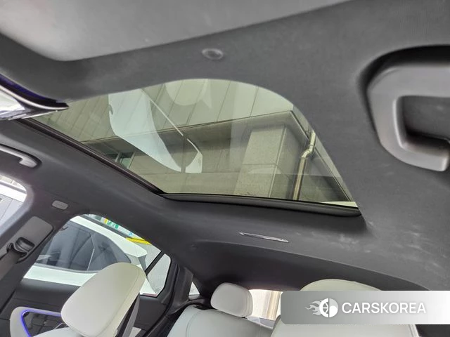 Mercedes-Benz GLC-Class X254 2024 Белый из Кореи, фото 3