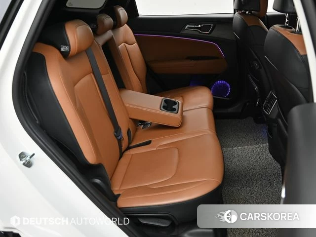 Kia Sportage 5th Generation 2022 Белый из Кореи, фото 3
