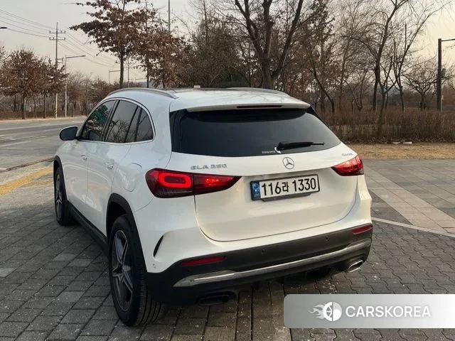 Mercedes-Benz GLA - Class H247 2020 Белый из Кореи, фото 3