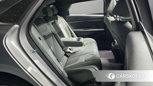 Hyundai The New Avante Hybrid (CN7) 2024 Серый из Кореи, фото 3