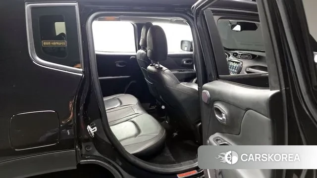 Jeep Renegade 2018 Черный из Кореи, фото 3