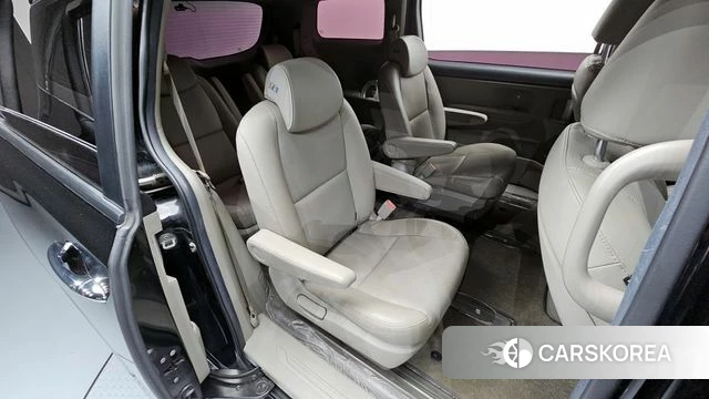 Kia The New Carnival 2019 Черный из Кореи, фото 3