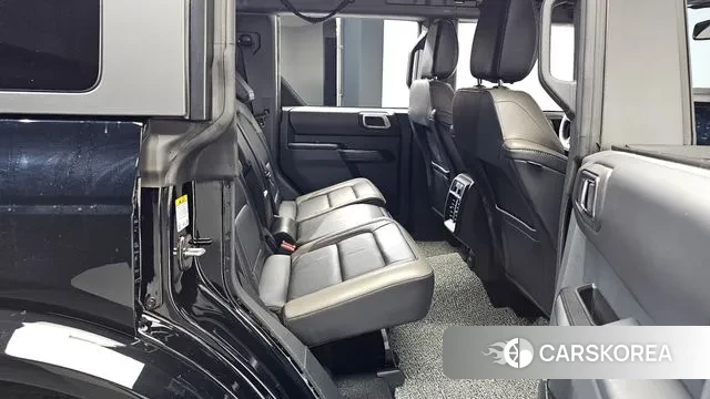 Ford Bronco 6th Generation 2025 Черный из Кореи, фото 3