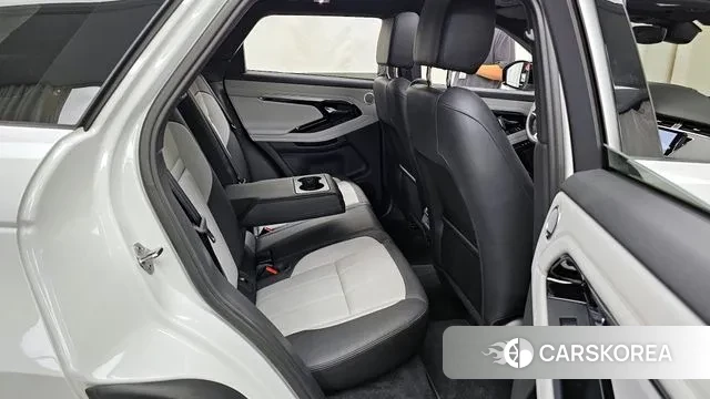 Land Rover Range Rover Evoque 2nd Generation 2023 Белый из Кореи, фото 3