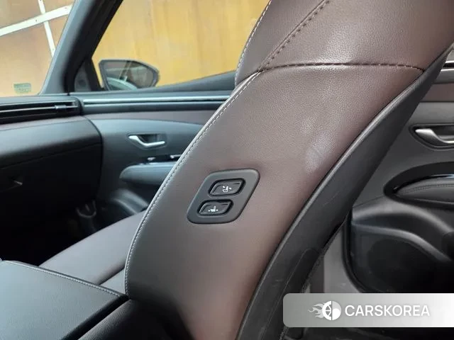 Hyundai The New Tucson Hybrid (NX4) 2023 Темно-зеленый из Кореи, фото 3