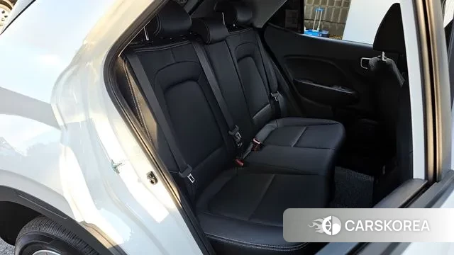 Hyundai Venue 2025 Белый из Кореи, фото 3