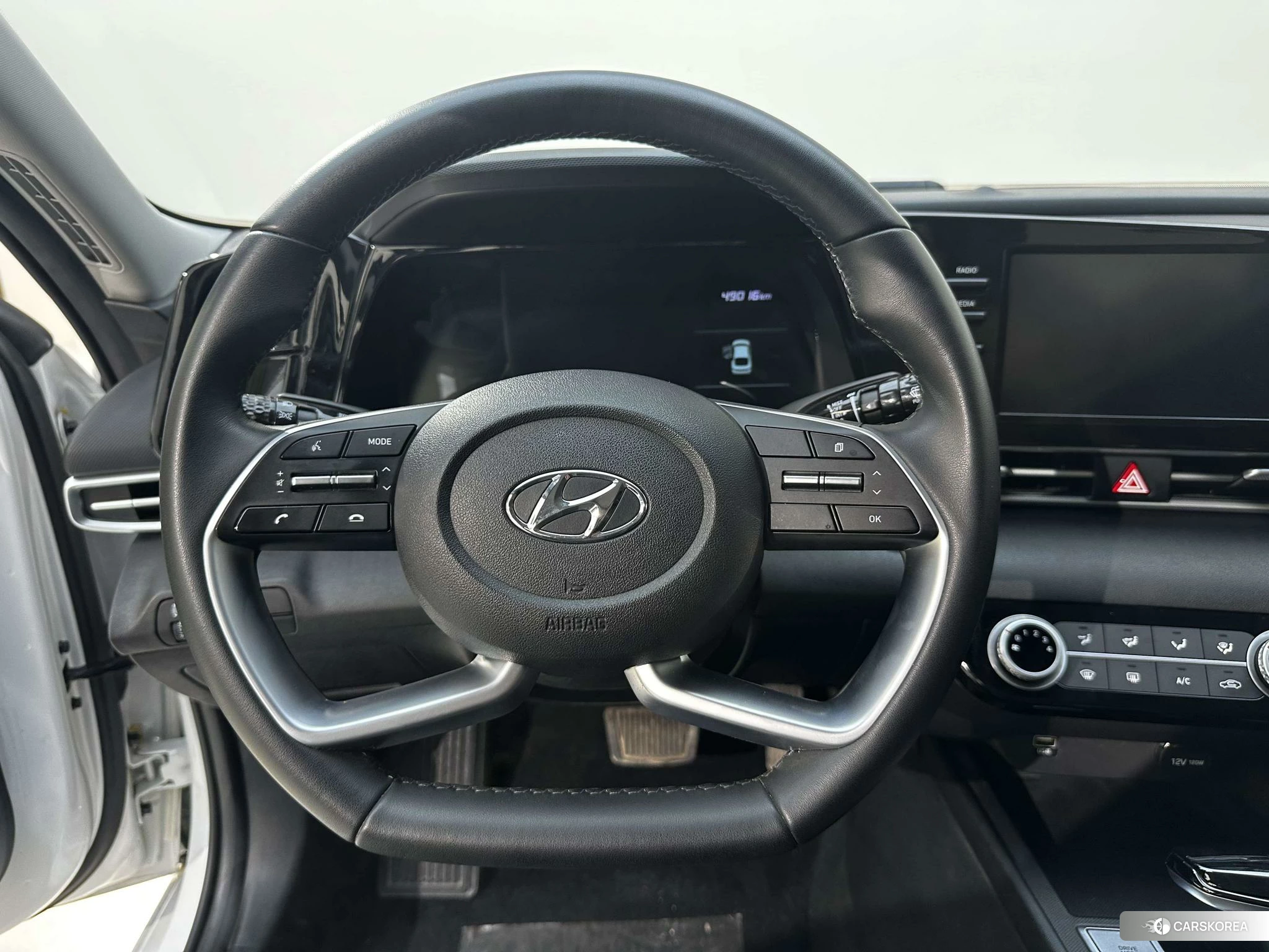 Hyundai Elantra 2022 Белый из Китая, фото 3