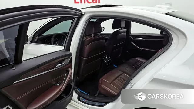 BMW 5 Series (G30) 2020 Белый из Кореи, фото 3