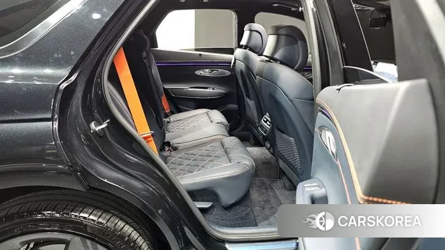 Genesis GV70 2024 Черный из Кореи, фото 3