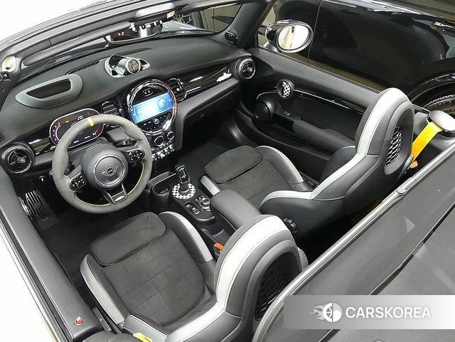 Mini Cooper S Convertible 2024 Серебристо-серый из Кореи, фото 3