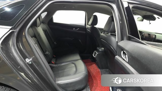Kia K5 3rd generation 2023 Серый из Кореи, фото 3