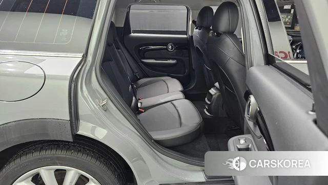 Mini Cooper Clubman 2021 Серебристо-серый из Кореи, фото 3