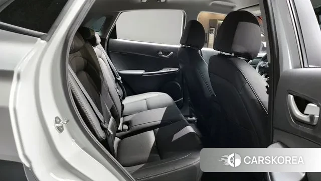 Hyundai Kona 2018 Белый из Кореи, фото 3