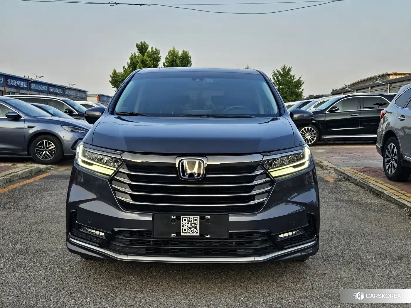 Honda Odyssey 2023 Silver/gray из Китая, фото 3