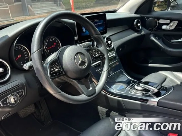 Mercedes-Benz C-Class W205 2019 Темно-зеленый из Кореи, фото 3