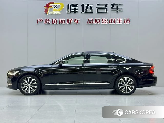 Volvo S90 2021 Черный из Китая, фото 3
