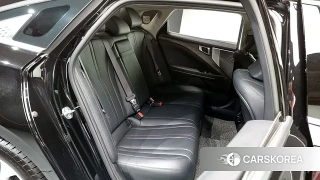 Kia K8 2022 Черный из Кореи, фото 3