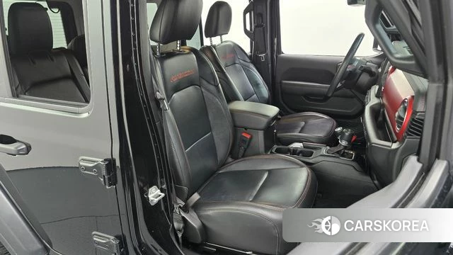 Jeep Wrangler (JL) 2021 Черный из Кореи, фото 3