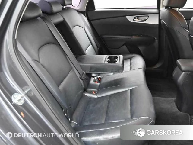 Kia The New K3 2nd generation 2021 Серый из Кореи, фото 3