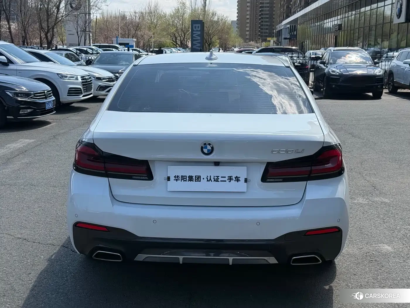 BMW 5 series 2022 Белый из Китая, фото 3