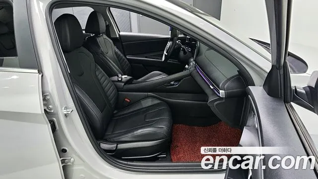 Hyundai Avante (CN7) 2020 Серебристо-серый из Кореи, фото 3