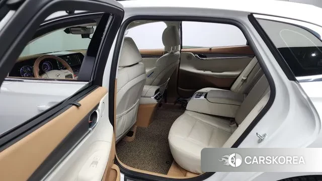 Hyundai The New Grandeur IG Hybrid 2021 Белый из Кореи, фото 3