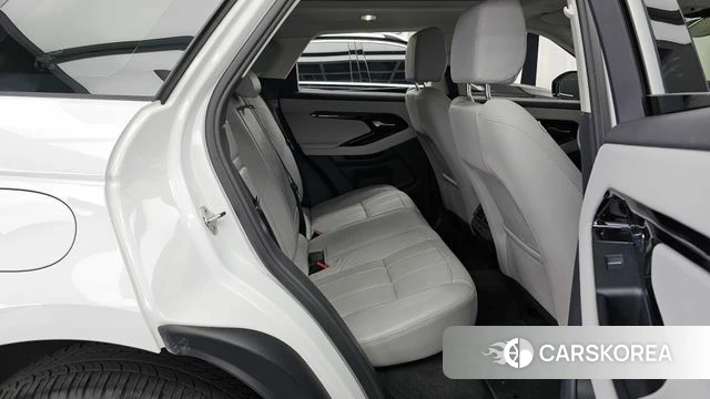 Land Rover Range Rover Evoque 2nd Generation 2024 Белый из Кореи, фото 3