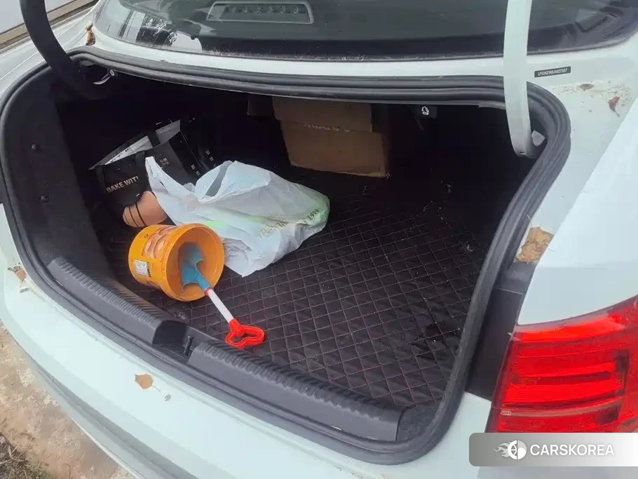 Volkswagen Sagitar 2018 Белый из Китая, фото 3