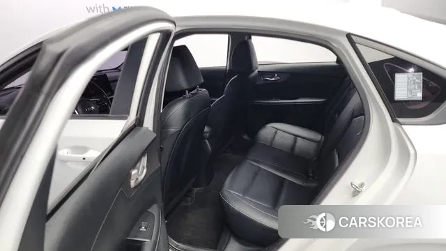 Kia Come New K3 2018 Белый из Кореи, фото 3