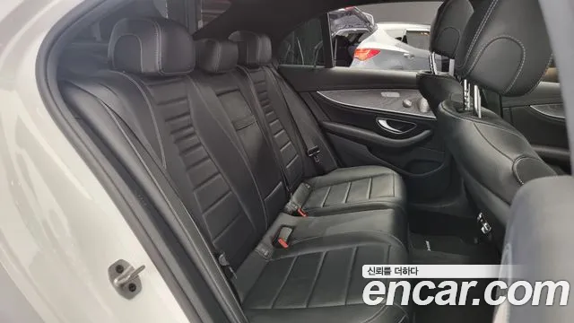 Mercedes-Benz E-Class W213 2023 Белый из Кореи, фото 3