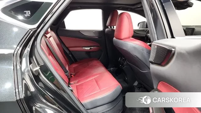 Lexus NX350h Second generation 2024 Черный из Кореи, фото 3