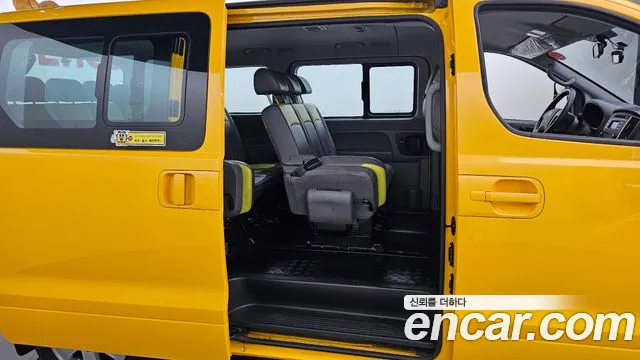 Hyundai The New Grand Starex 2018 Желтый из Кореи, фото 3