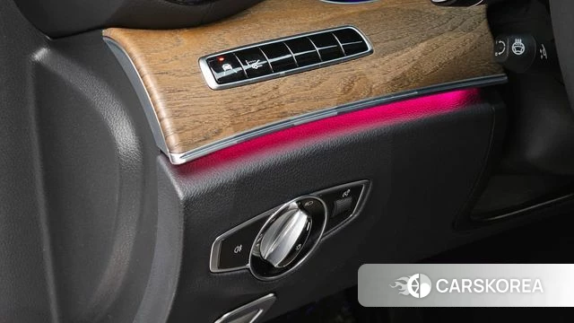 Mercedes-Benz E-Class W213 2019 Белый из Кореи, фото 3