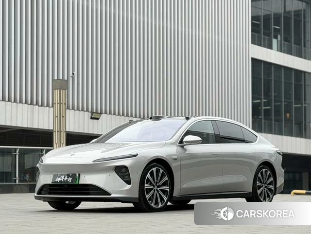 Weilai ET7 2025 Серебристо-серый из Китая, фото 3