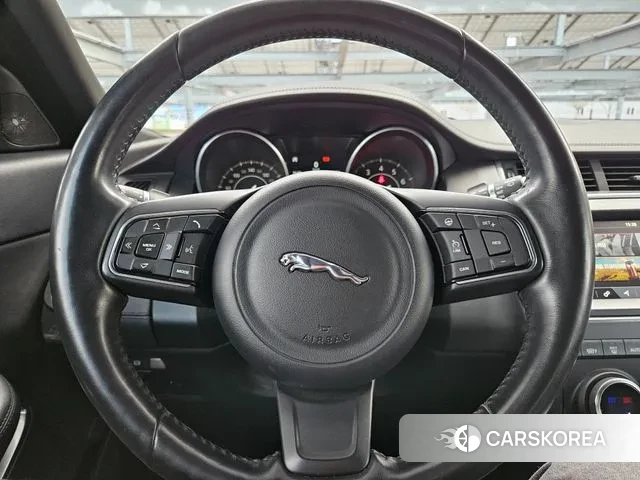 Jaguar E-PACE 2018 Белый из Кореи, фото 3