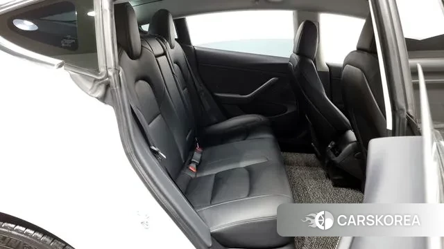 Tesla Model 3 2020 Белый из Кореи, фото 3