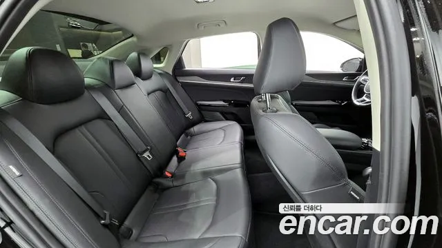 Kia The New K5 Hybrid 3rd generation 2024 Черный из Кореи, фото 3