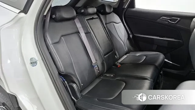 Kia Sportage 5th Generation 2023 Белый из Кореи, фото 3