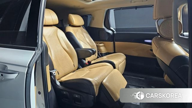 Kia Carnival 4th generation 2021 Белый из Кореи, фото 3