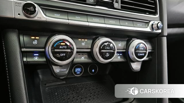 Genesis The New G70 2021 Белый из Кореи, фото 3