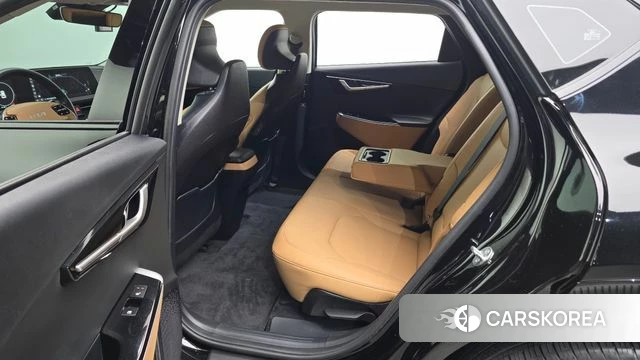 Kia EV6 2023 Черный из Кореи, фото 3