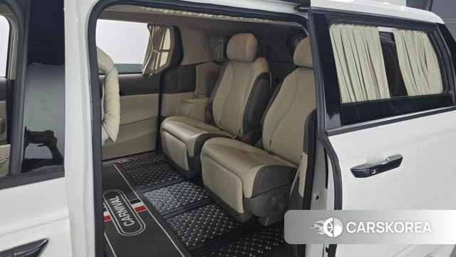 Kia Carnival 4th generation 2022 Белый из Кореи, фото 3