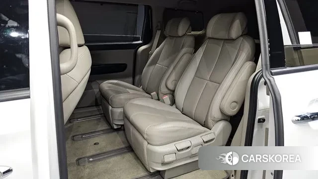 Kia The New Carnival 2018 Белый из Кореи, фото 3