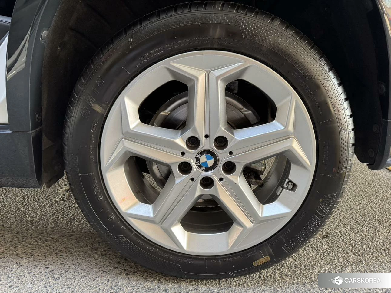 BMW X1 2023 Белый из Китая, фото 3