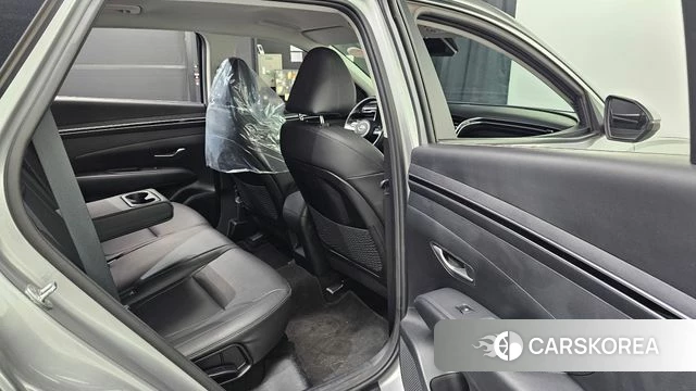 Hyundai Tucson (NX4) 2022 Серебряный из Кореи, фото 3