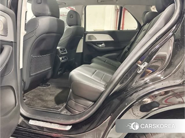 Mercedes-Benz GLE (import) 2023 Черный из Китая, фото 3