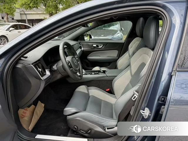 Volvo S60 PHEV 2022 Синий из Китая, фото 3