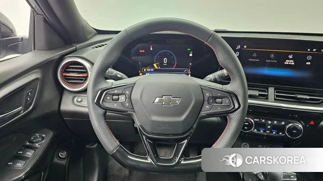 Chevrolet (GM Daewoo) Trax Crossover 2024 Серый из Кореи, фото 3