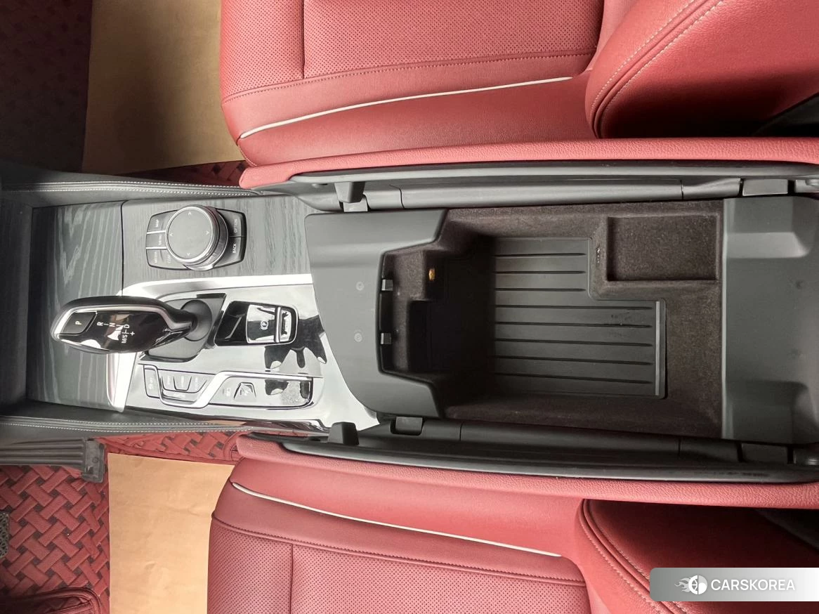 BMW 5 series PHEV 2020 Черный из Китая, фото 3